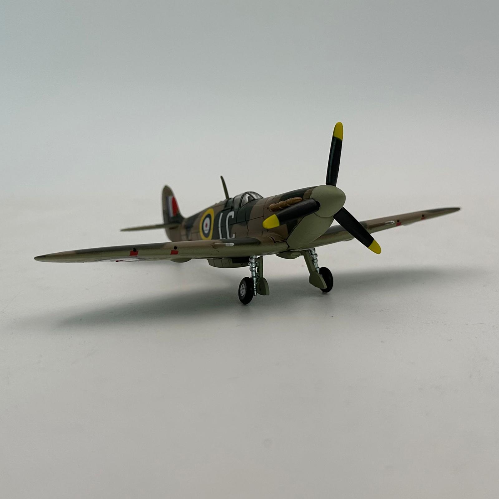 Model Kit Spitfire - 1/72 Scale Spitfire Model Ornaments Multifunctional