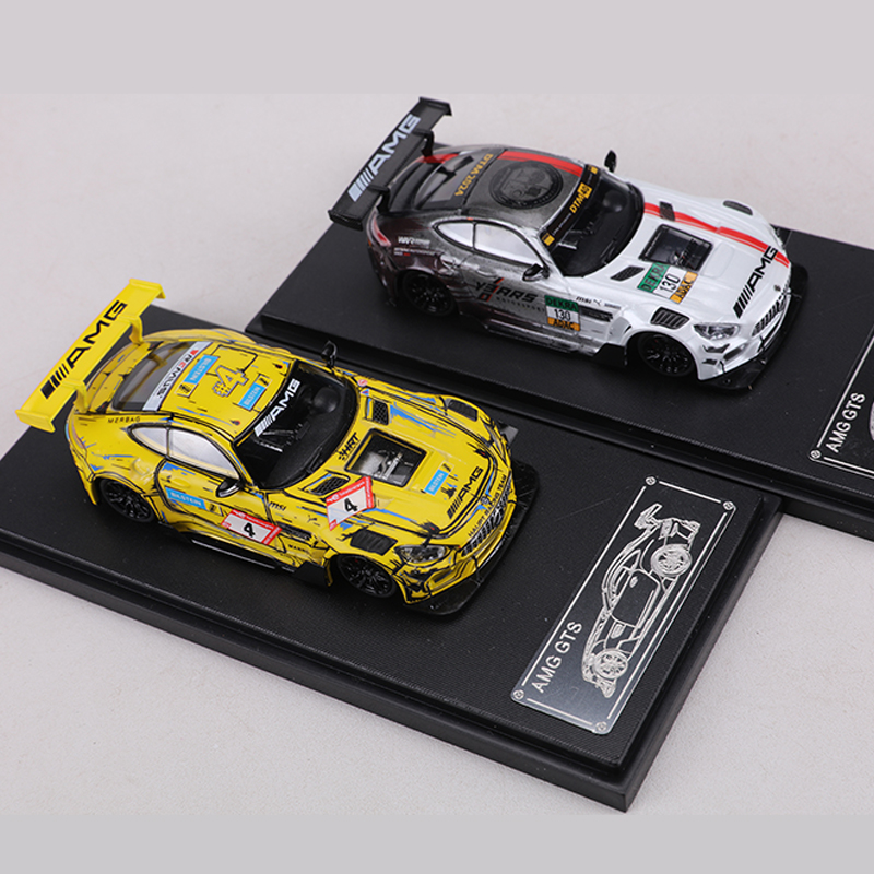 RM MODEL 1:64 AMG GTS Nurburgr - огляд і ціна Model Kit Rg