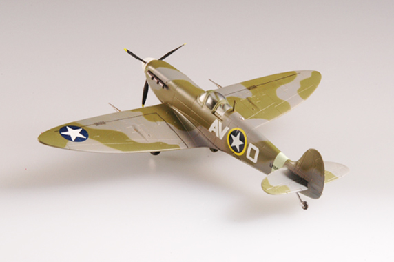 Easymodel 37215 1/72 WWII USAA - огляд і ціна Model Kit Spitfire