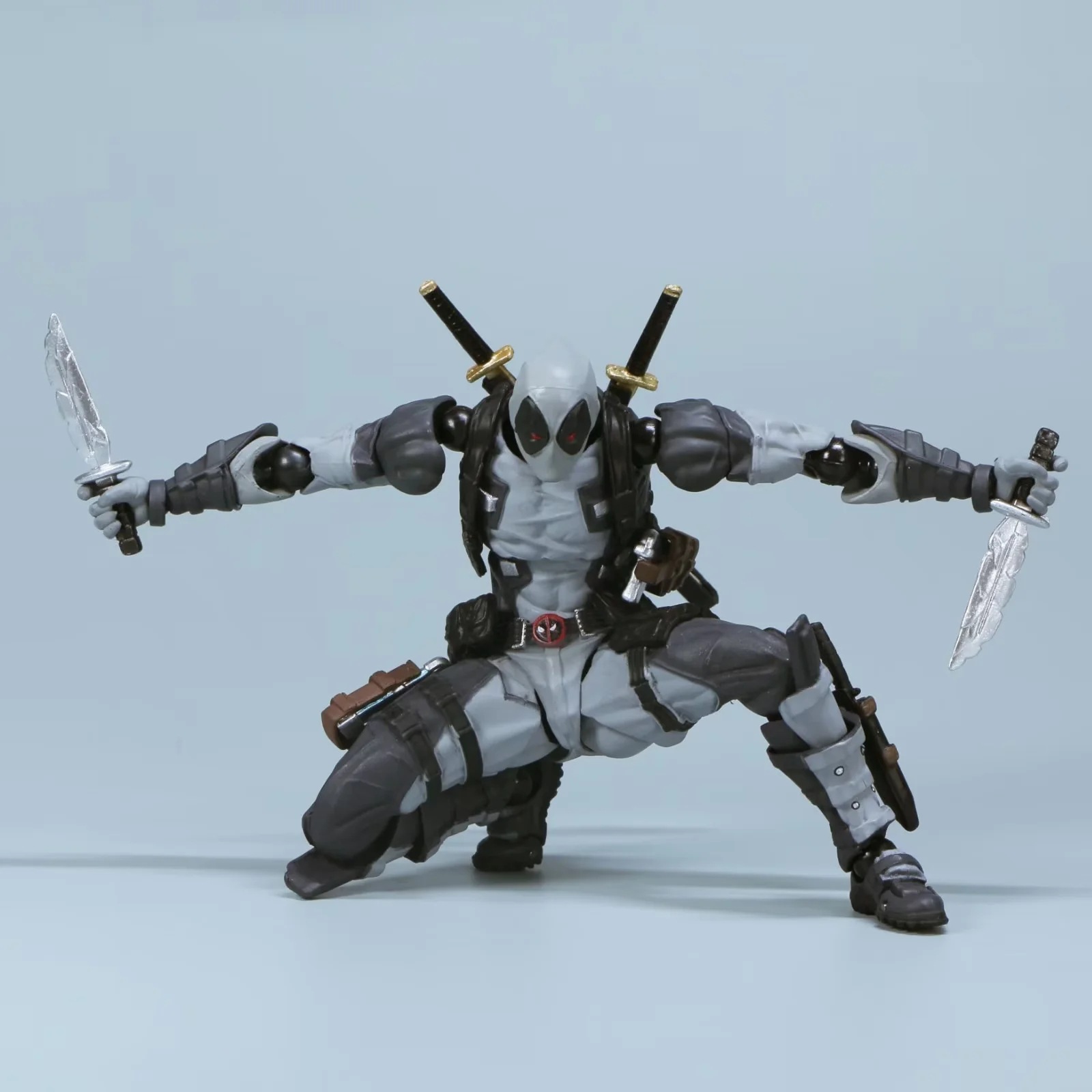 AMAZING YAMAGUCHI Deadpool 2.0 - огляд і ціна Model Kit Deadpool
