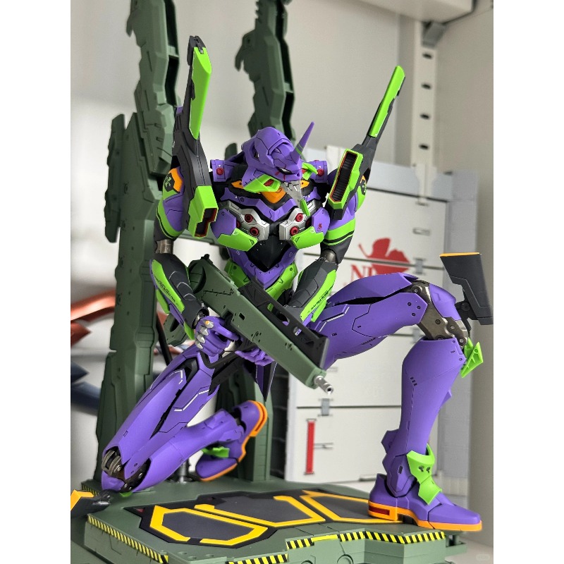 In Stock Tron Model Neon Genes - огляд і ціна Model Kit Eva 01