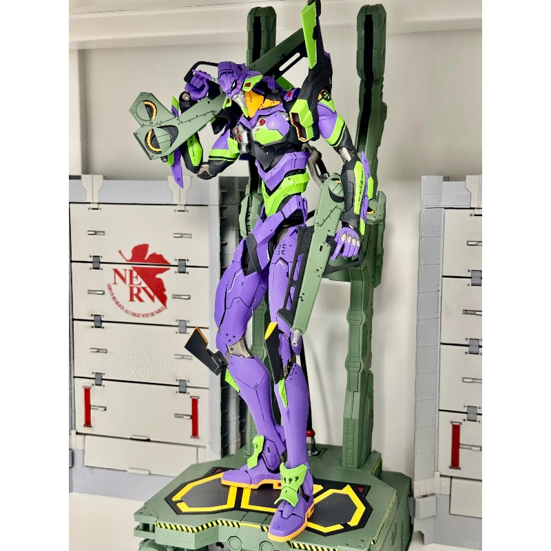 In Stock Tron Model Neon Genes - огляд і ціна Model Kit Eva 01