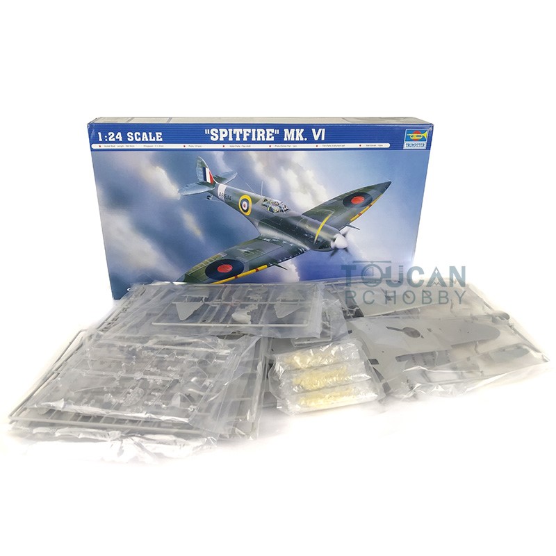 Trumpeter 02413 1/24 Scale Bri - огляд і ціна Model Kit Spitfire