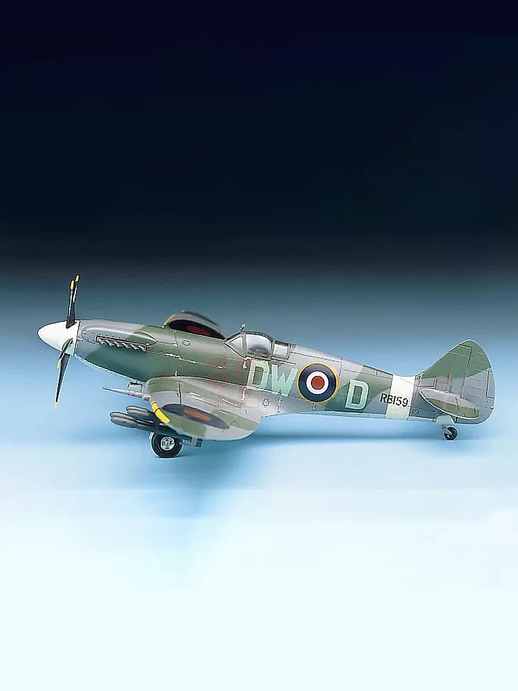 Academy assembled airplane mod - огляд і ціна Model Kit Spitfire
