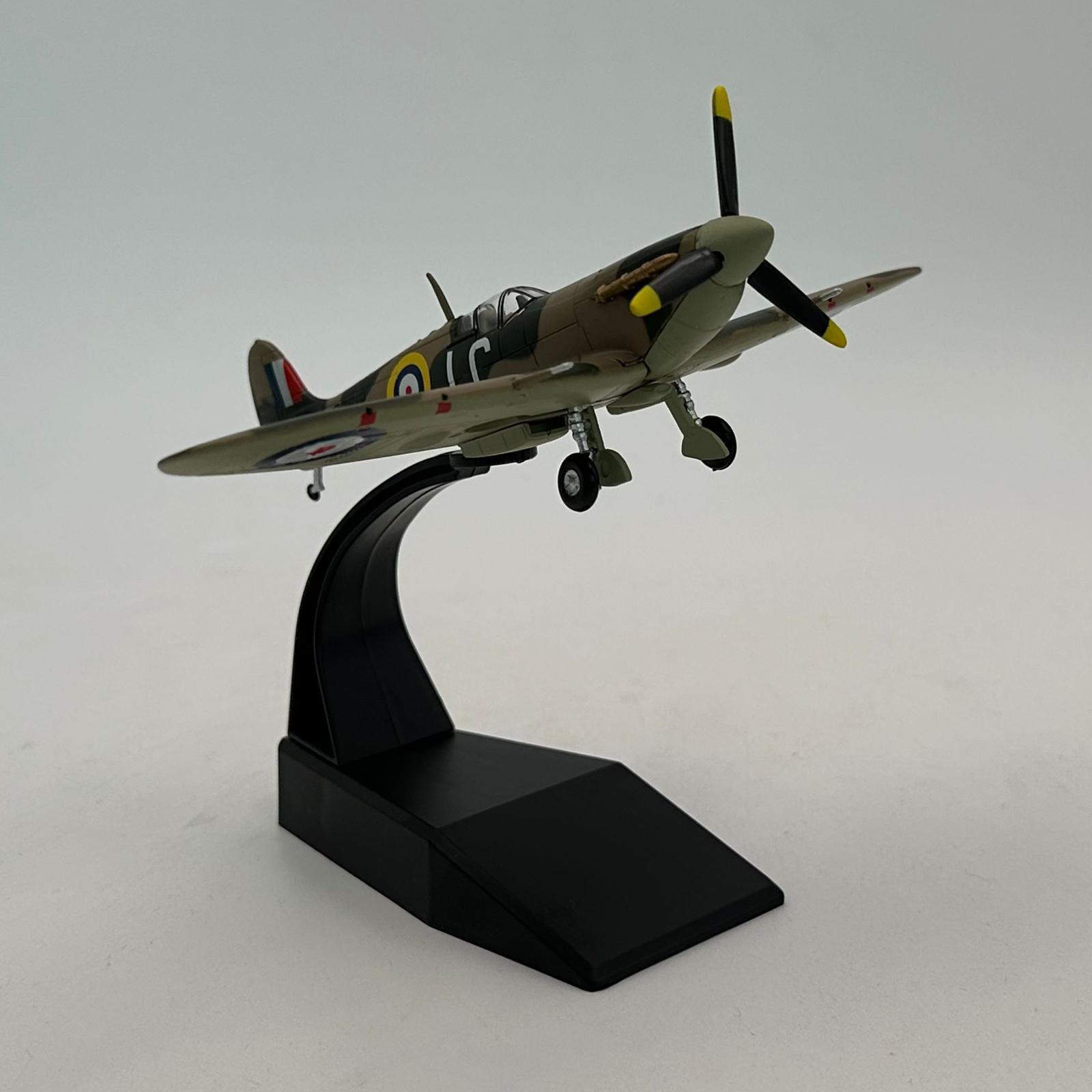 1/72 Scale Spitfire Model Orna - огляд і ціна Model Kit Spitfire